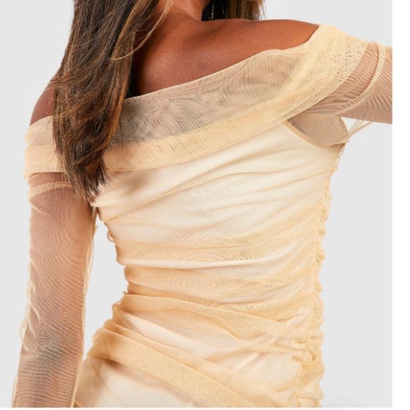 NWT OFF SHOULDER RUCHED MESH BODYCON MINI NUDE DRESS - Picture 3 of 8
